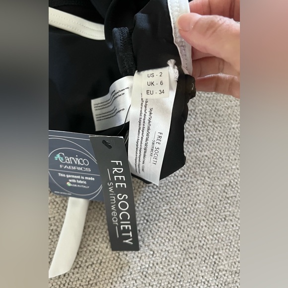 Free Society one-piece swimsuit in monochrome - Picture 5 of 6